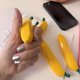 thumbnail image 5 of Bolígrafo Banana de 10 ml, papelería de interés, bolígrafo Banana de simulación para estudiantes., 5 of 9