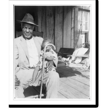 Historic Print, [Uncle Bob Ledbetter at his granddaughter's home, Mooringsport, Louisiana], 16" x 20"