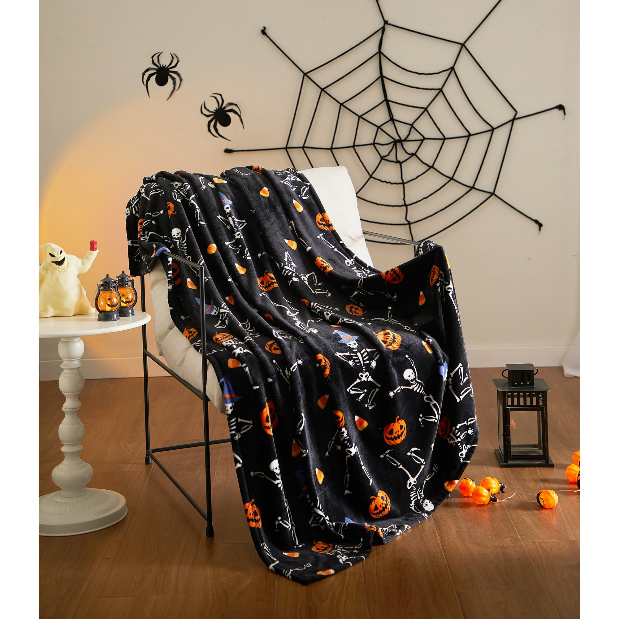 Way To Celebrate 50"x60" Skeletons Rolled Plush Throw