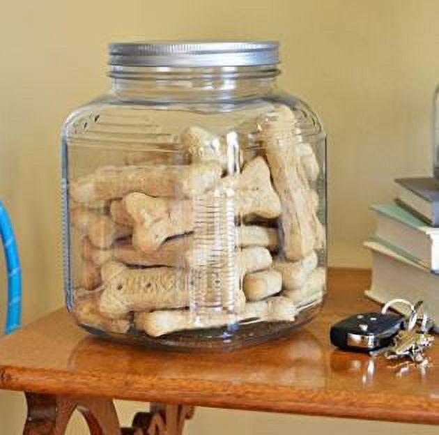 Anchor Hocking Glass Cracker Jar with Lid, 2 Quart