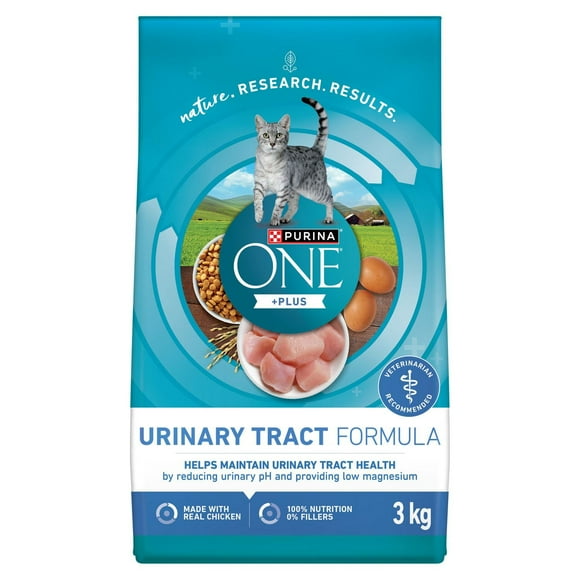 Purina ONE +Plus Urinary Tract Formula Chicken, Dry Cat Food 3kg