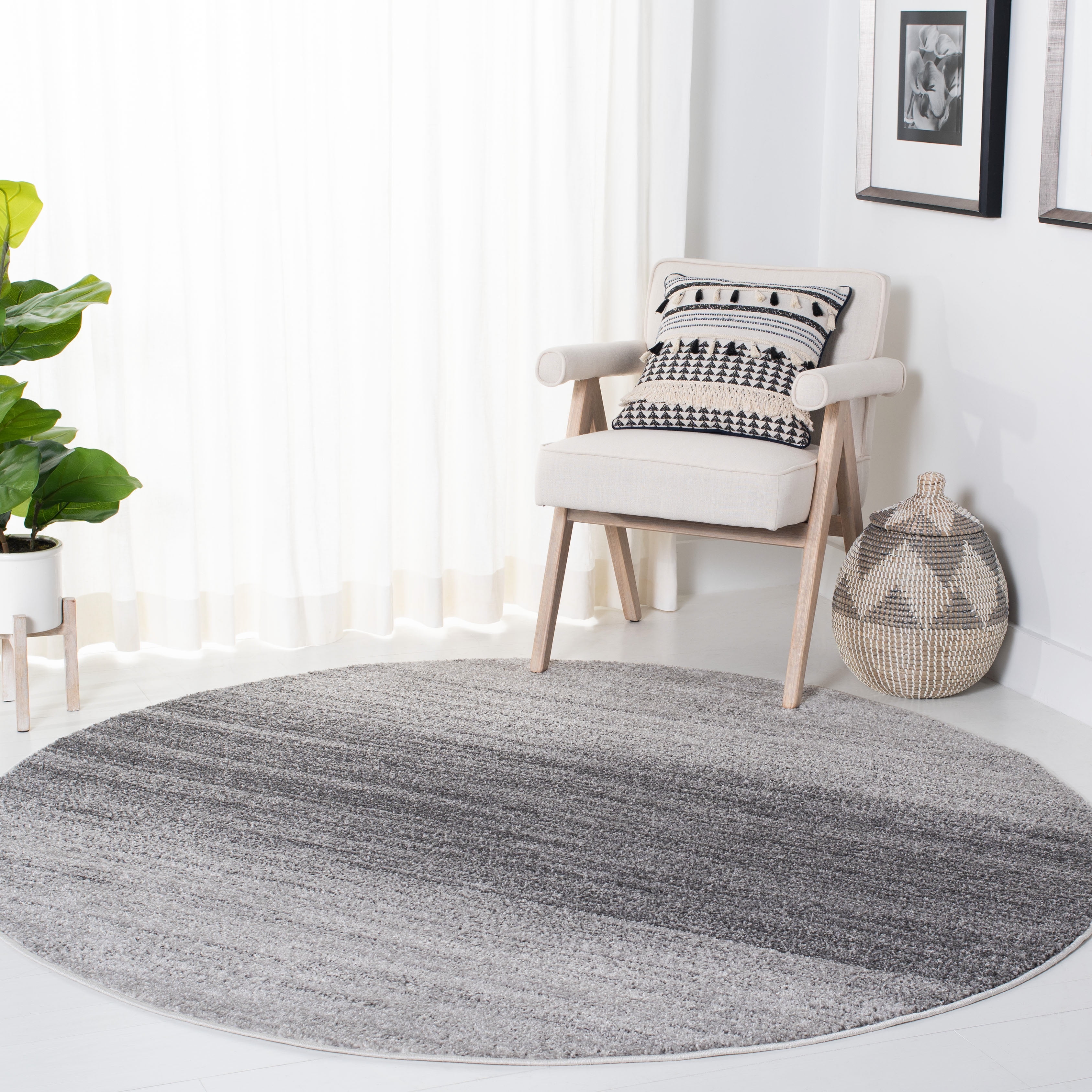 SAFAVIEH Adirondack Maris Abstract Area Rug, Grey/Ivory, 8' x 8' Round