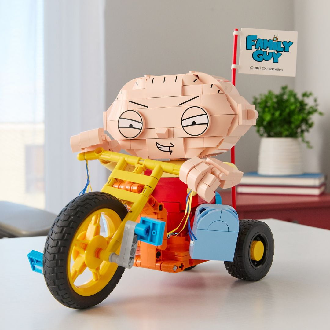 Brickcraft Family Guy Stewie on Trike Building Kit (429-Plastic Piece Set), Family Guy Collectible, TV Show Memorabilia, Gift For Fans Ages 8+