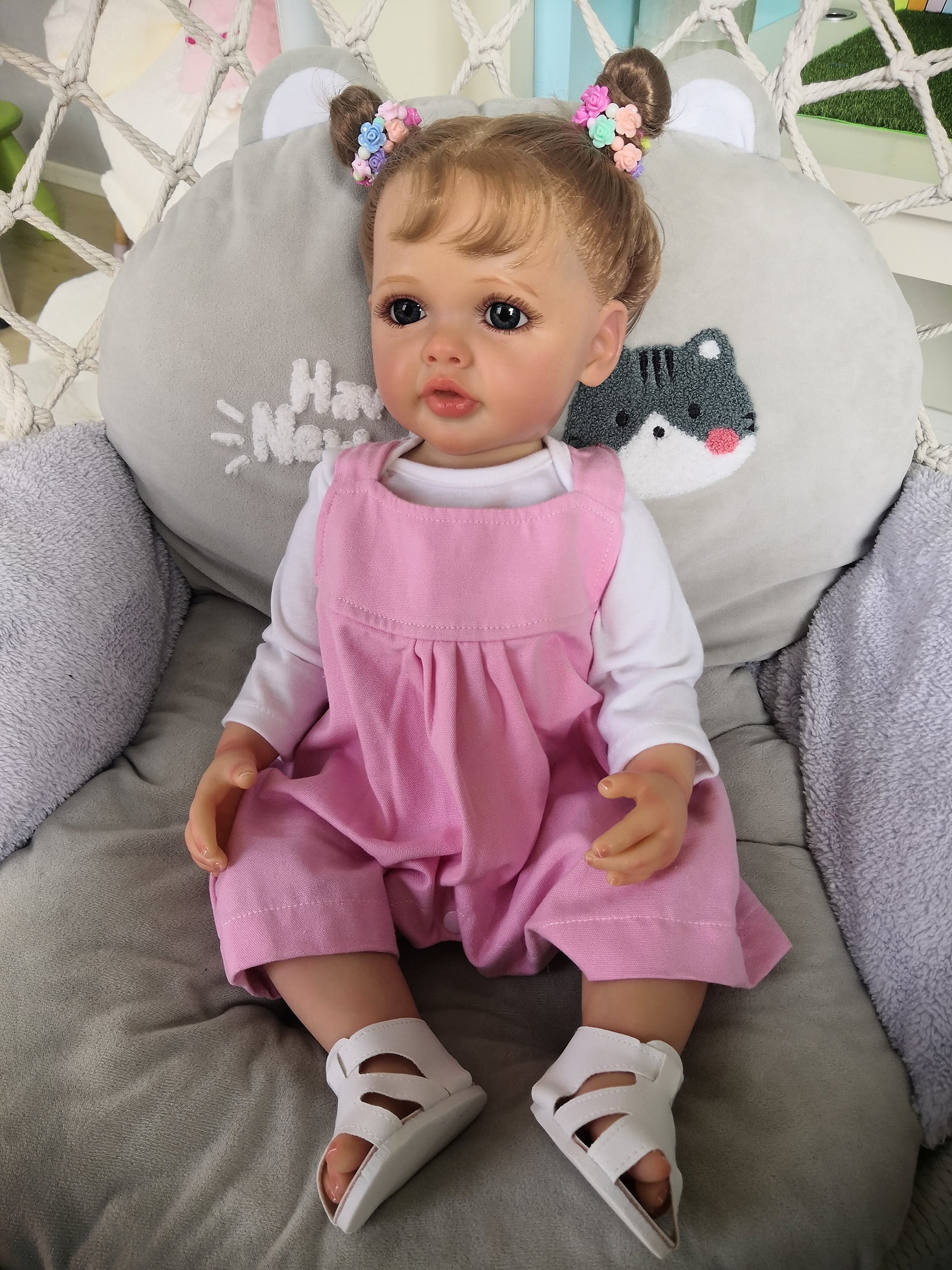iCradle Lifelike Lovely Reborn Baby Dolls 22 inches 55 cm Soft Vinyl Realistic Newborn Dolls Real Life Adorable Girl Toys for Kids Age 3+