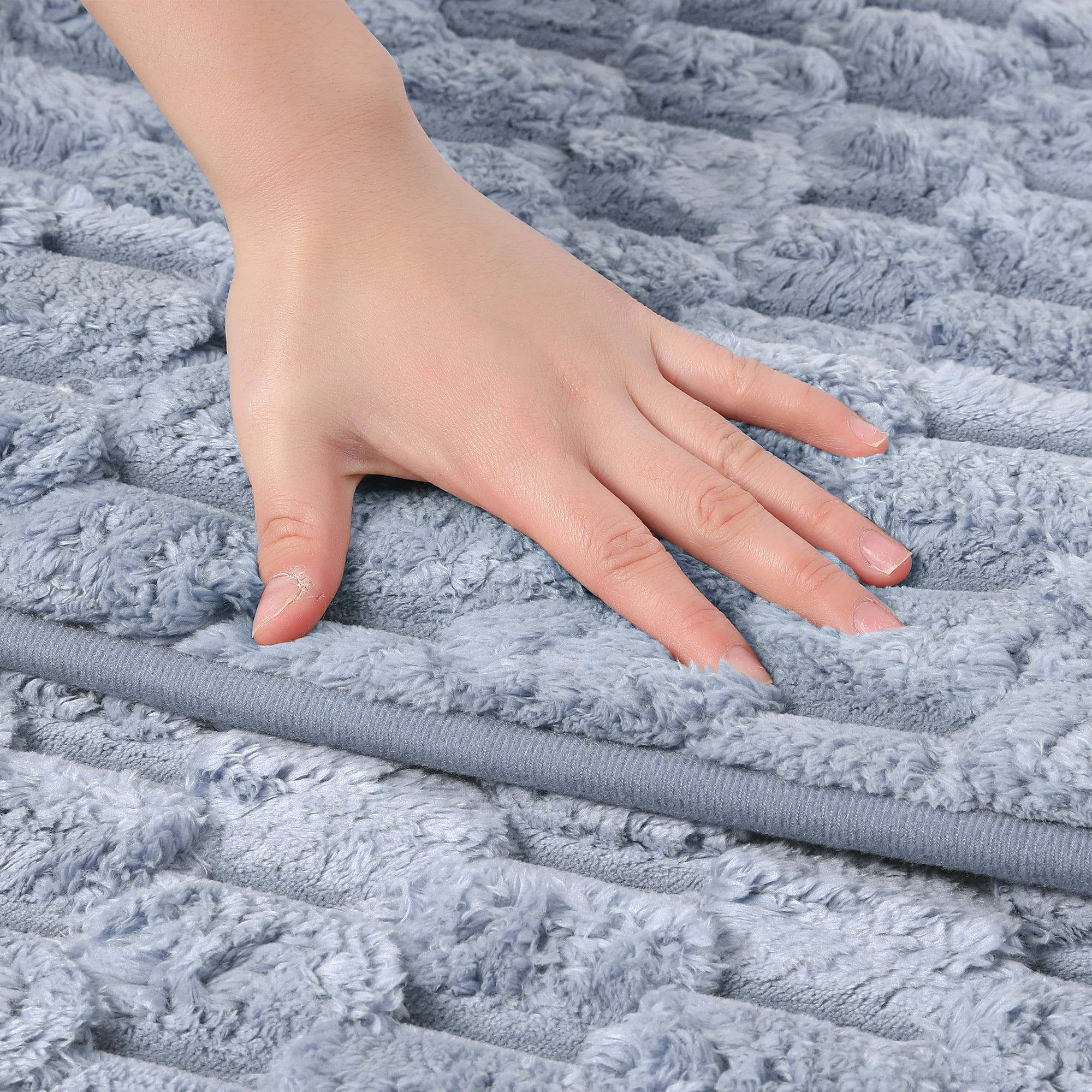 Unique Bargains Soft Absorbent Non-Slip Washable Bath Mat Grey 20" x 32"