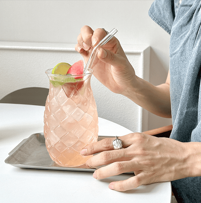 480ml/16oz  Cocktail Glasses with Stainless Steel Straw, Unique Pineapple Drinking Glasses for Bar, Party Wine Juice Milk Bourbon Decor