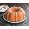 thumbnail image 2 of Molde Bundt Nordic Ware 51322 6 tazas Rojo, 2 of 3