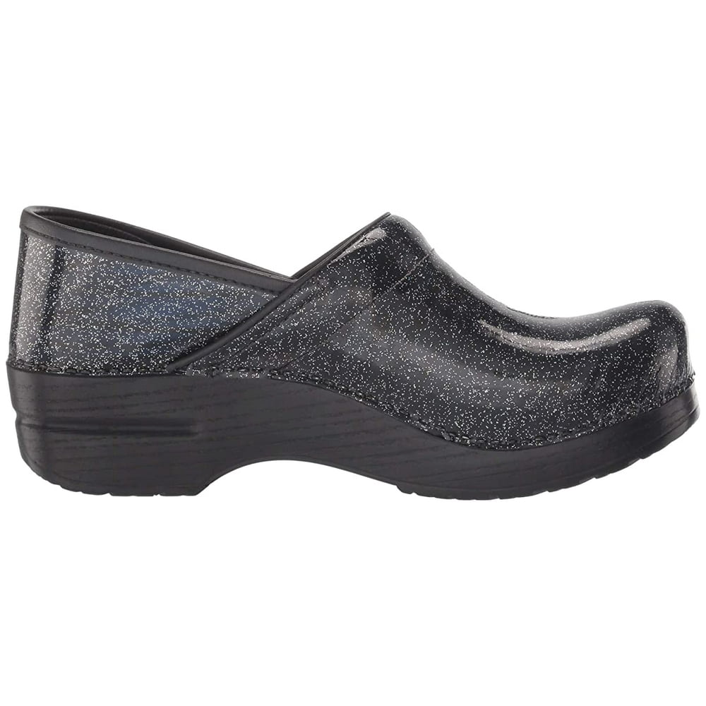 pink and gray huaraches