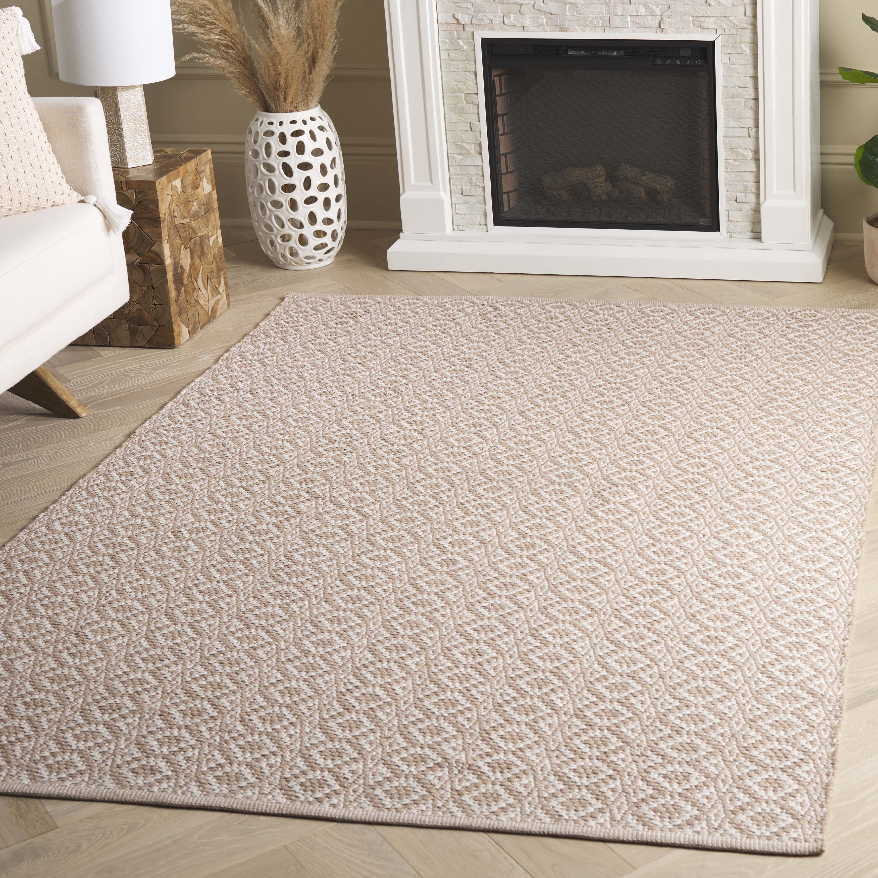 Safavieh Montauk Corrine Geometric Cotton Area Rug, Ivory/Beige, 6' x 6' Square