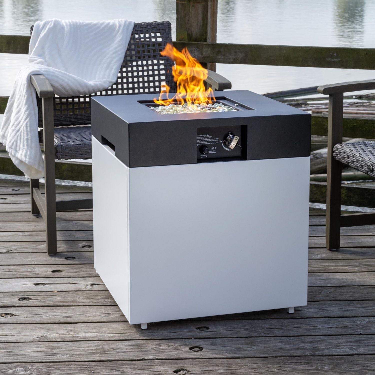 Pebble  Aluminum Propane Fire Pit Table