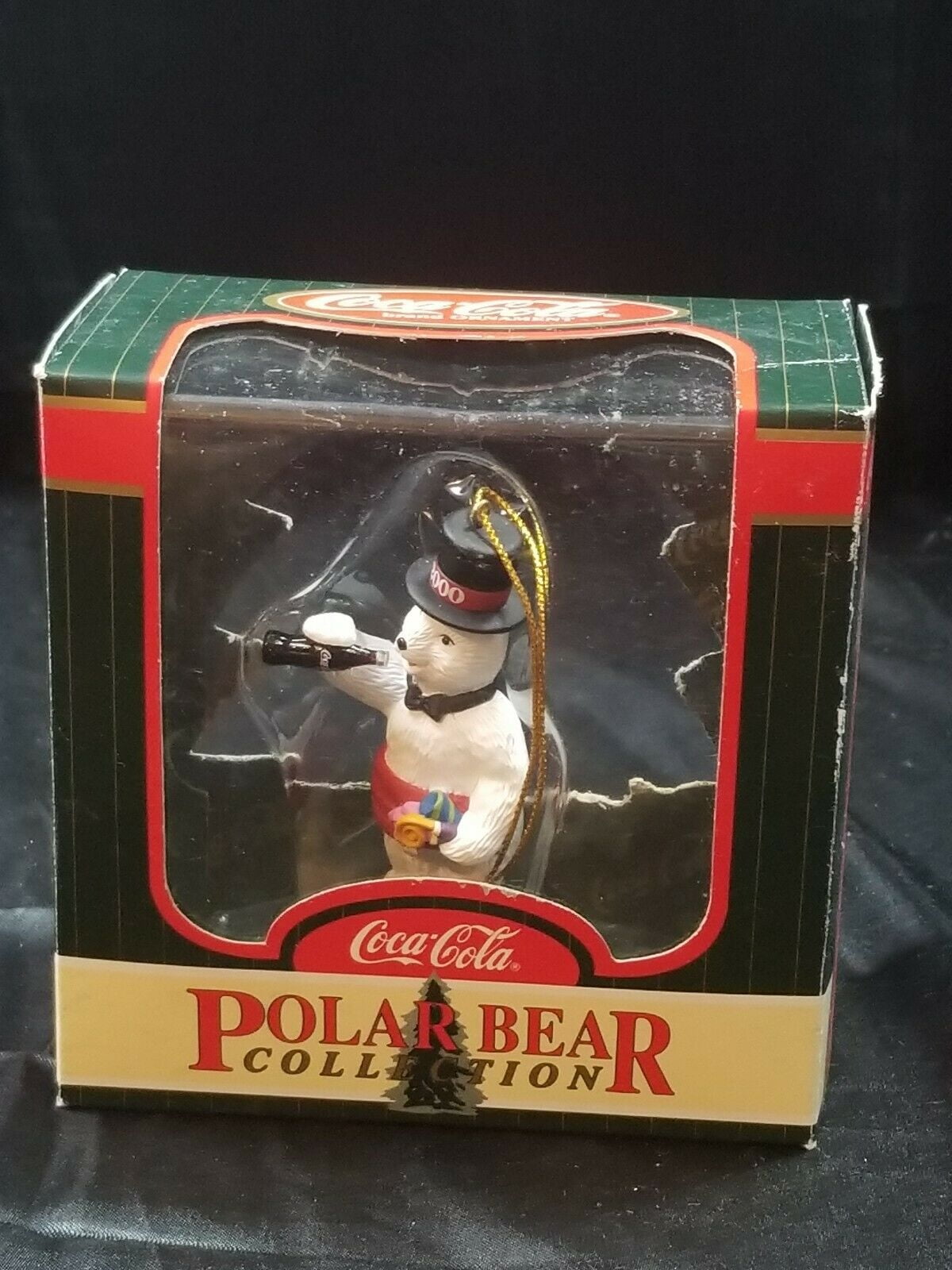 CocaCola Polar Bear Collection Celebrating 2000 w/ Coke Bottle