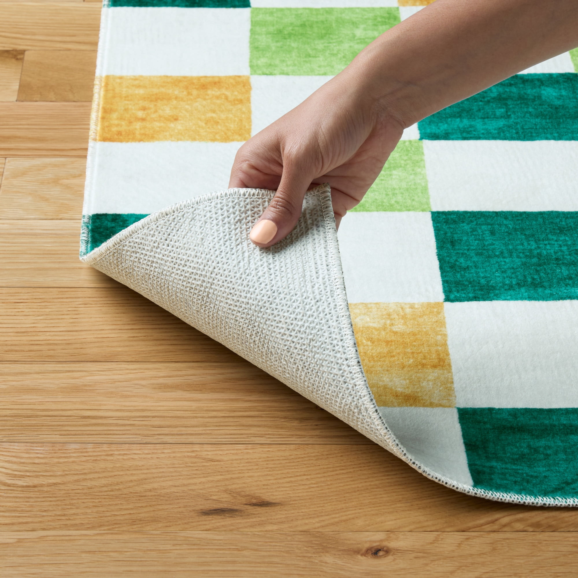 TOWN & COUNTRY PLAY Niko Checkmate Kid's Washable Area Rug, Soft & Plush, Safe Non-Slip Backing, Bedroom Rug, Dorm Decor, Playroom & Classroom Rugs, Green/Multi, 3'3"x5'2"