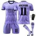 thumbnail image 1 of Traje de fútbol visitante del estadio del Real Madrid, color morado, n.° 11, con calcetines y equipo de protección, talla infantil 22, 1 of 2