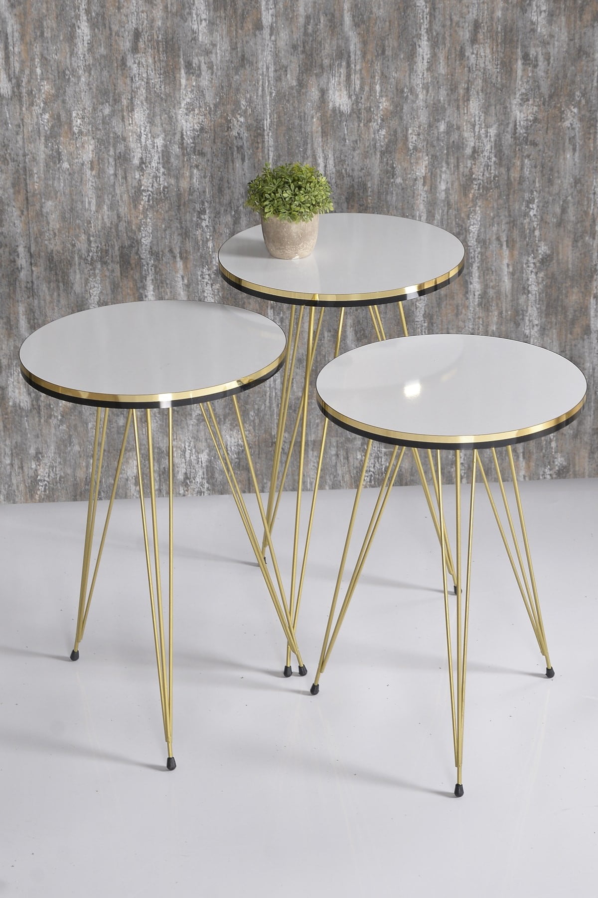 White Nesting Coffee Tables 3 PCS,Round Side Table With Gold 3Rod Metal Legs,Set of 3 Small