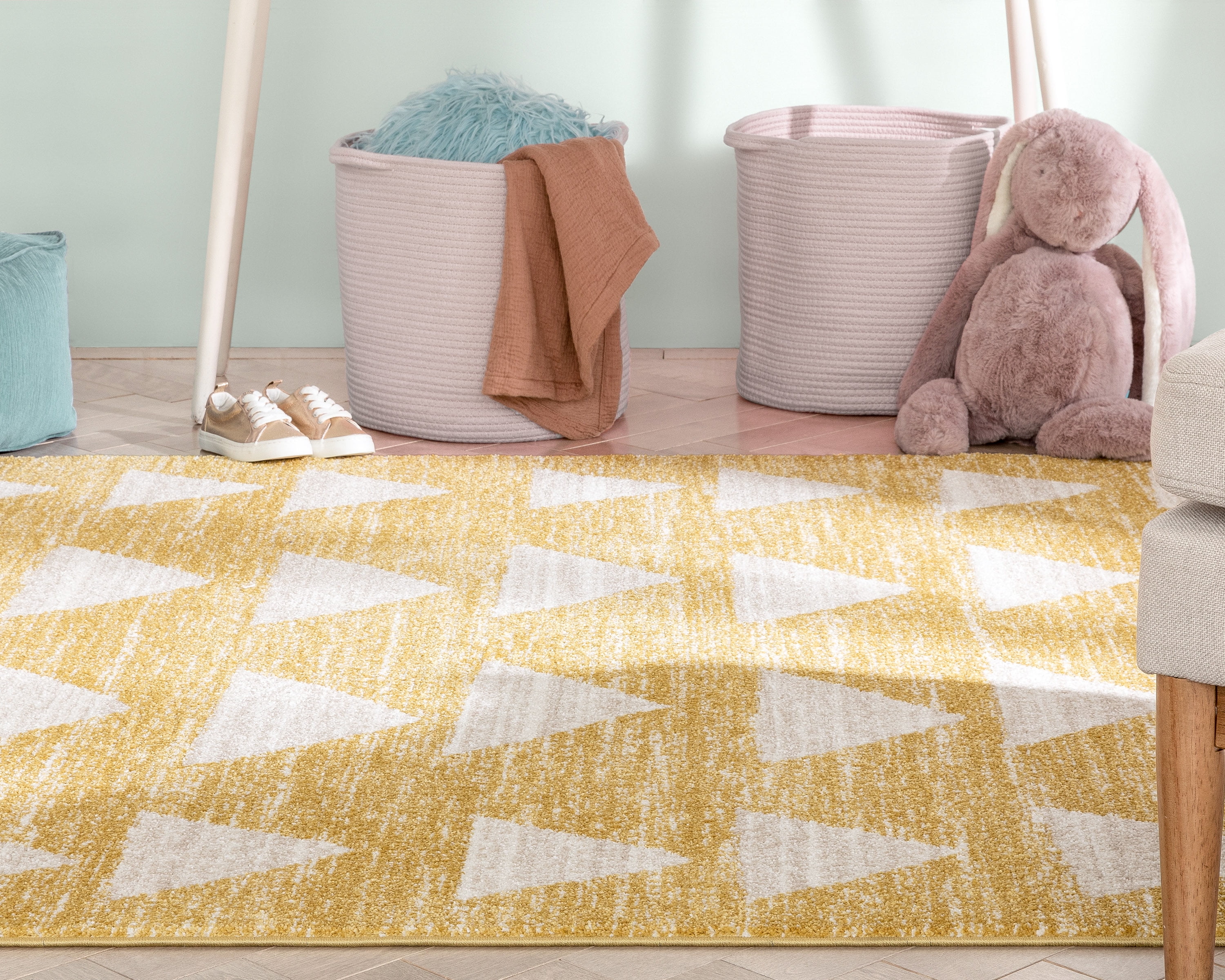 Well Woven Kennedy Triangles Modern Geometric Pattern Yellow 5'3" x 7'3" Kids Area Rug