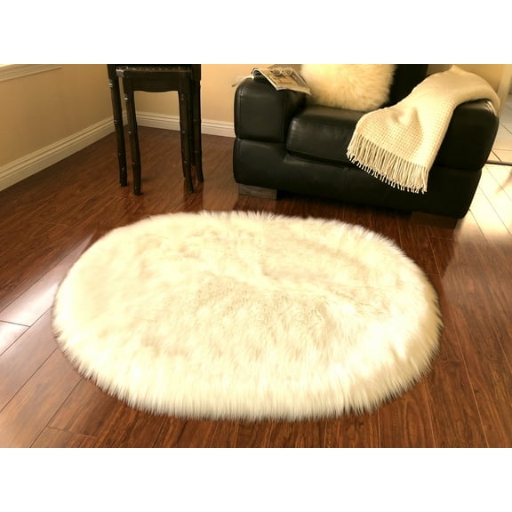 Soho Luxurious Faux Sheepskin Oval Shape Cream Shag Area Rug