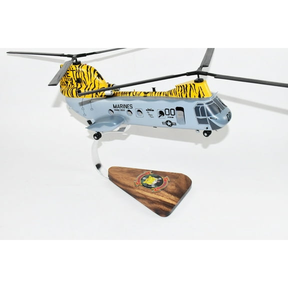 HMM-262 Flying Tigers CH-46 (2013) model, , 1/38 (14") Scale, Mahogany, Phrog