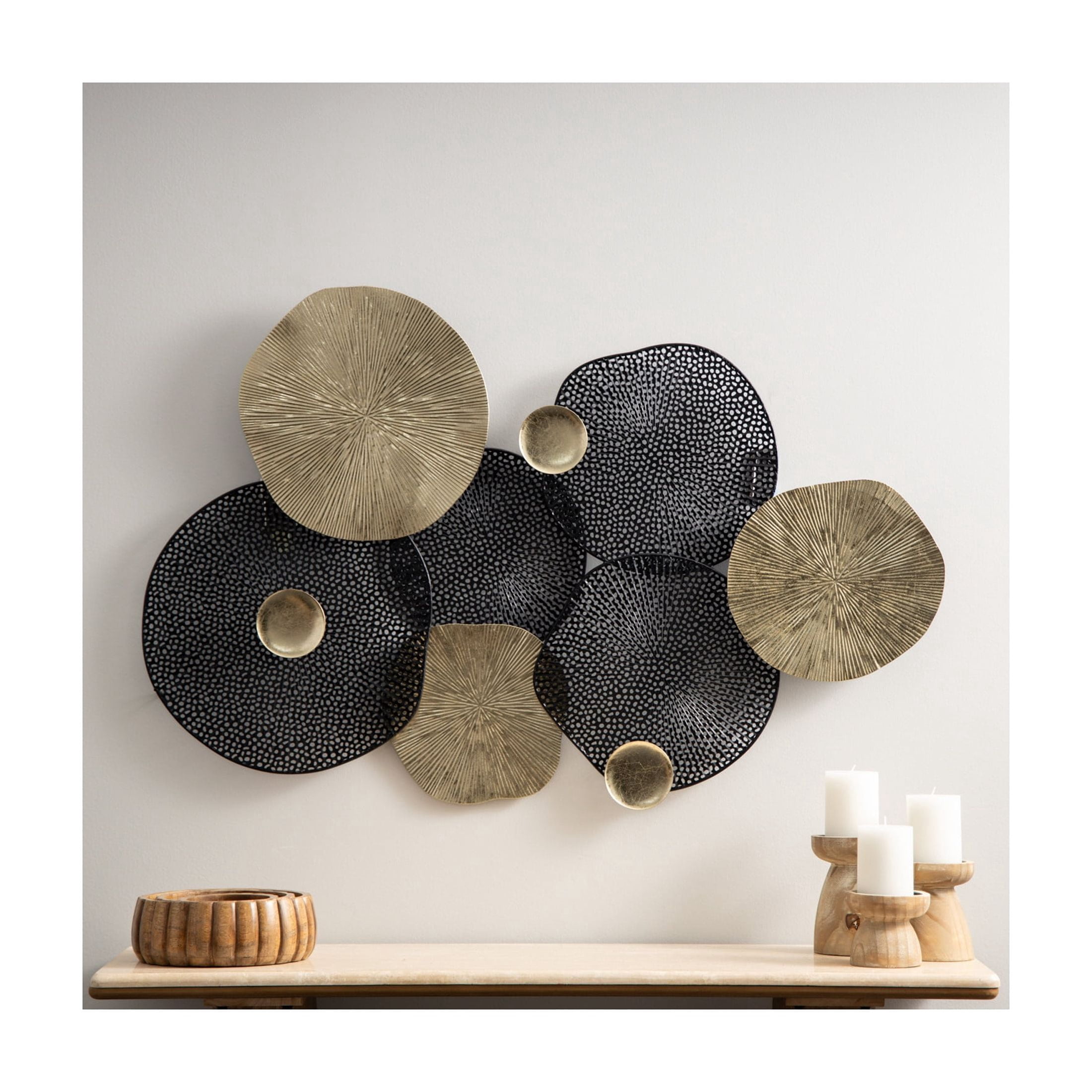 DecMode Gold Metal Overlapping Disk Sunburst Wall Decor with Black Accents