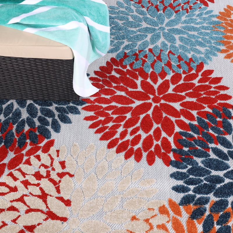 Superior Hydrangea Floral Medallion Indoor Outdoor Area Rug, 10' x 14', Multicolor