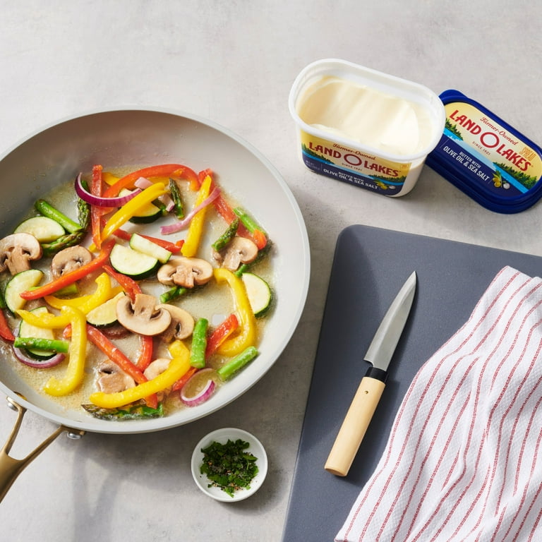 Land O Lakes Butter with Olive Oil Sea Salt, Spreadable, oz