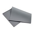 thumbnail image 2 of Almohadilla de silicona antideslizante para comida de perro, mantel individual impermeable para comida de mascotas, 24" x 16", gris Zhivalor WHFLD210, 2 of 3