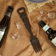 thumbnail image 4 of Sungmor Abrebotellas de cerveza de hierro fundido, abrebotellas de metal rústico marrón p/montaje en pared, juego de 3 + cuchillo, tenedor y cuchara en forma, deco de pared vintage p/bar y cocina, 4 of 8