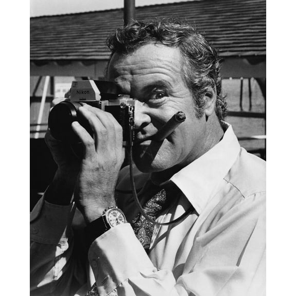 Jack Lemmon Early 1970's Pose With Camera 24x36 Classic Hollywood Poster