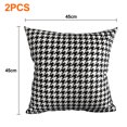 thumbnail image 2 of Cojín de sofá de franela de 2 piezas, funda de almohada con cuadros geométricos, sin núcleo, 2 of 5
