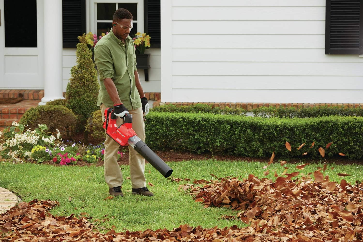 Craftsman v60 cordless sale leaf blower cmcbl760e1