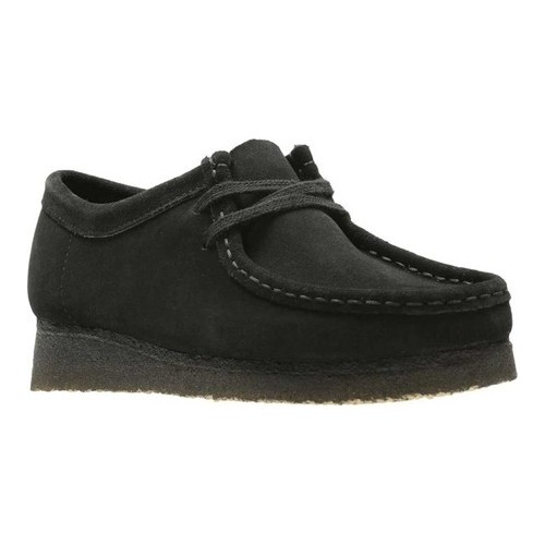 women's black clarks wallabees
