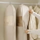 thumbnail image 4 of Bolsa colgante para ropa que ahorra espacio, con cremallera autocompresible, organizadores de armario, funda para abrigo de plumas, color beige, grande, 2 unidades.,Wsvlmg, 4 of 9