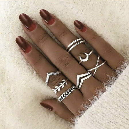 Personalized Retro Ring Set: 7-Piece Unisex Finger Rings with Artificial Gems and Electroplated Metal Finish