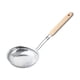 thumbnail image 3 of Cuchara espumadera con mango de madera, utensilios de cocina, cómoda, multifuncional, uniforme. 14 cm, 3 of 9