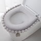 thumbnail image 1 of Asiento de inodoro acolchado, cubierta lavable caliente, hogar, gris, 1 of 6