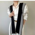 thumbnail image 1 of Camisa exterior de rayas blancas y negras de alta calidad para mujer, cuello falso de punto de primavera y otoño, hombros cálidos para habitación con aire acondicionado, 1 of 5
