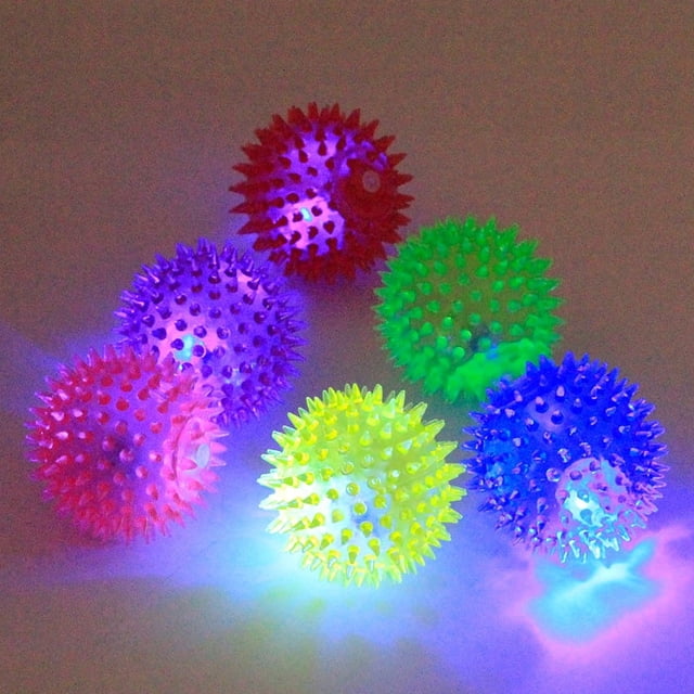 Interactive Dog Ball Toy: 1pc Pet Ball Toy with Flashing Lights for Hours of Fun!