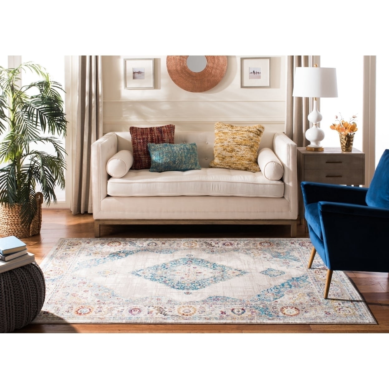 SAFAVIEH Aria Nita Oriental Runner Rug, Blue/Ivory, 2' x 8'