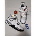 thumbnail image 2 of Air Jordan 4 Rétro OG Blanc Ciment - Taille 10.5US, 2 of 6