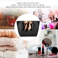 thumbnail image 2 of Paquete de 10 bolsas de regalo negras brillantes con asas doradas para ropa y maquillaje, empaque boutique de primera calidad, 2 of 8