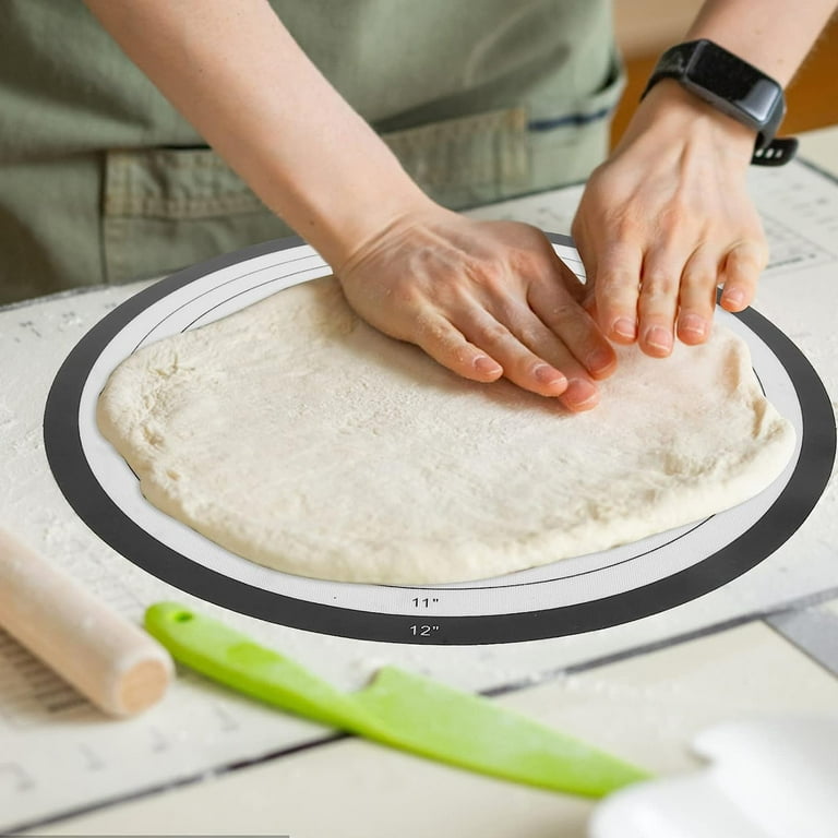 Silicone Baking Mat Round Pastry Mat Non Slip Table Placemat with Measurement Fondant Pad Rolling Mat Oven Liner Pie Crust Mat with Scraper and Brush