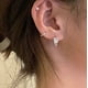 thumbnail image 4 of Pendientes de circonita cuadrada geométrica exquisita de lujo ligero con hebilla de oreja para mujer diseño de nicho retro simple y frío a la moda, 4 of 6