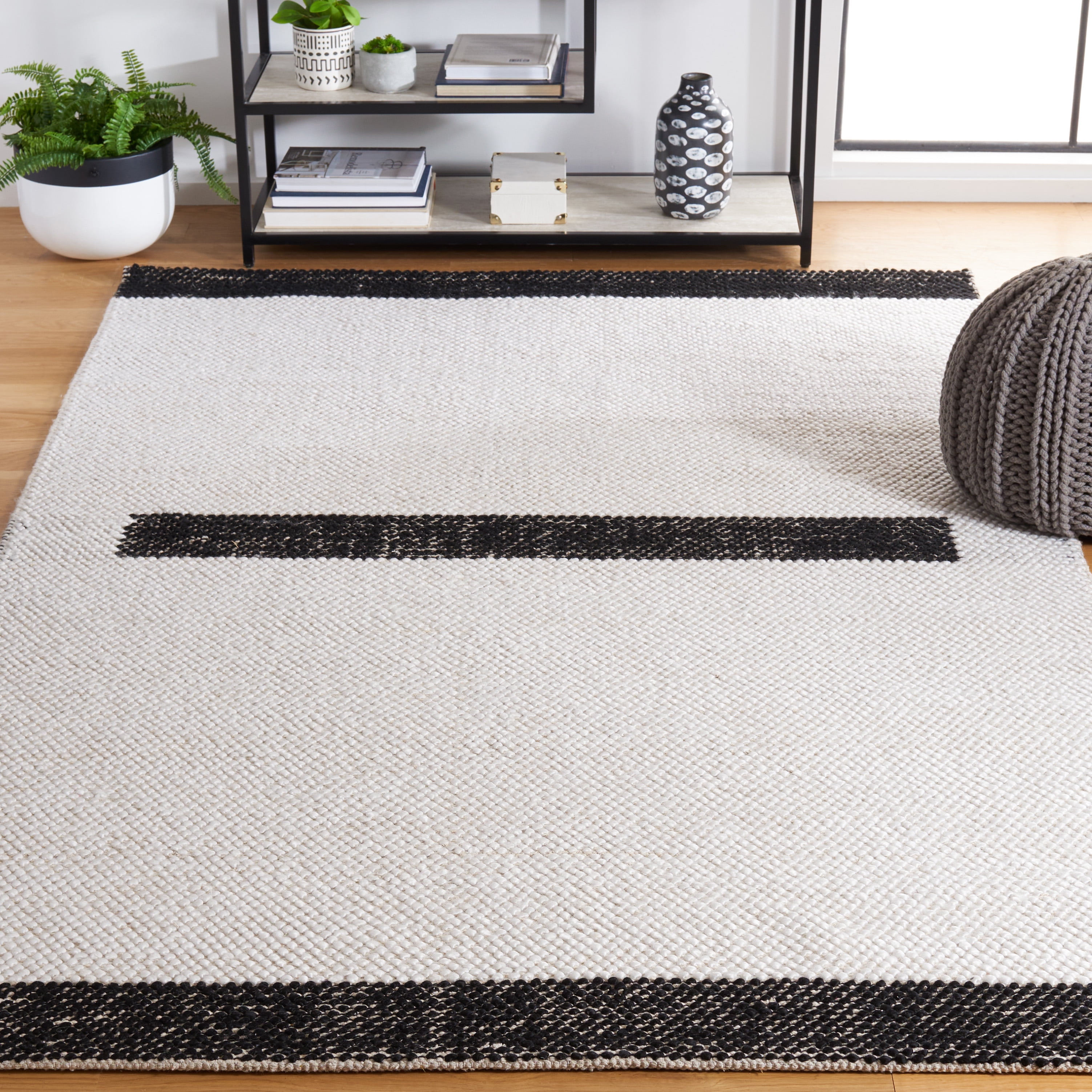SAFAVIEH Natura Marina Striped Wool Area Rug, Ivory/Black, 6' x 6' Square