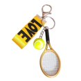 thumbnail image 1 of Llavero con forma raqueta tenis para mochilas, ideal para entusiastas y para regalar en la cartera o en Valentín. Amarillo dorado, 1 of 8
