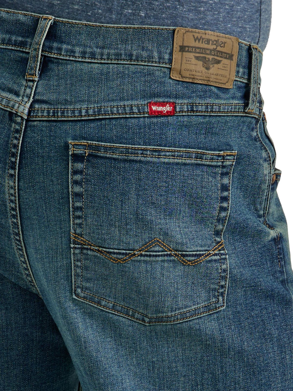Wrangler Men's Relaxed Bootcut Jean photo 6