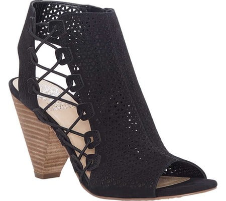 vince camuto elison