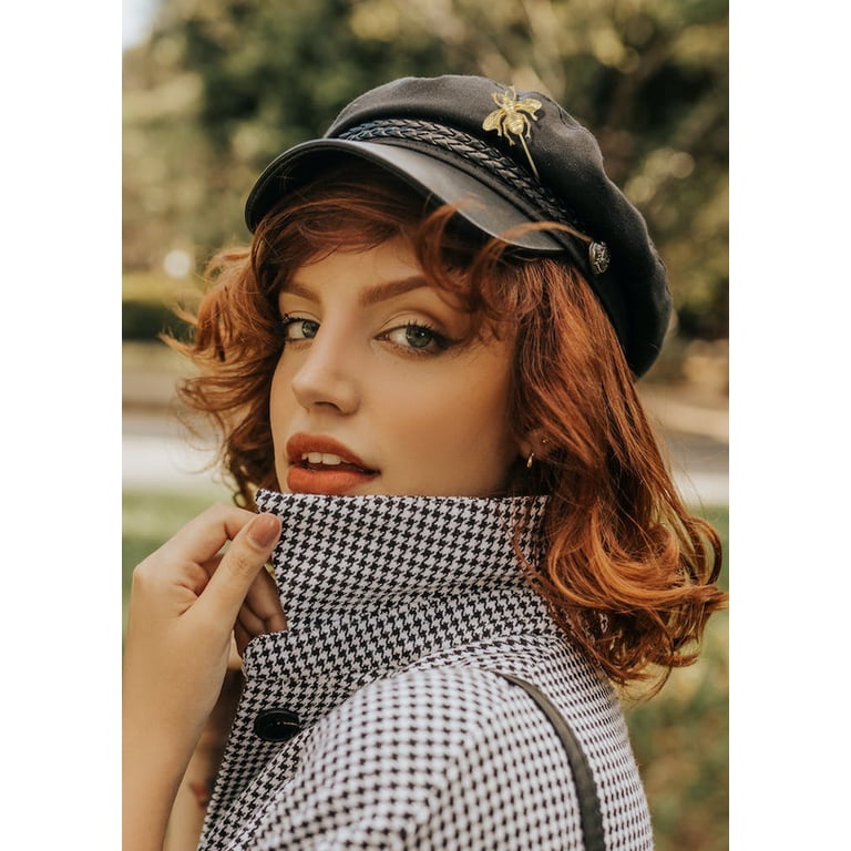 Women display picture 1