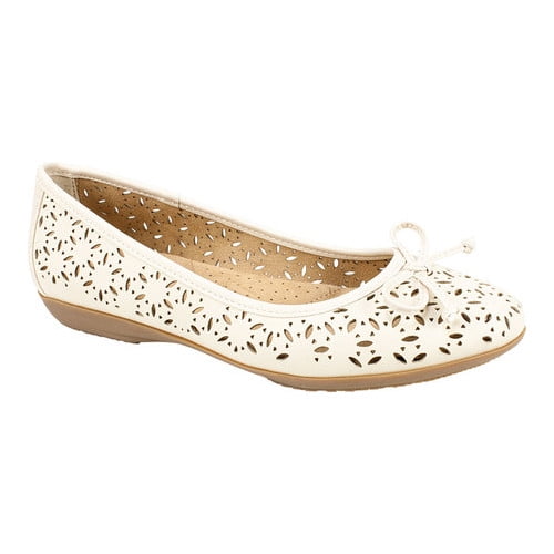 white mountain ballet flat
