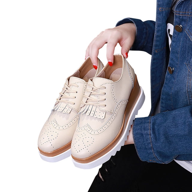 LSLJS Chaussures en Cuir Style Britannique pour Femmes à Bout Rond, Talon Compensé, Semelle Épaisse à Pompon Style Muffin, Chaussures en Cuir pour Femmes