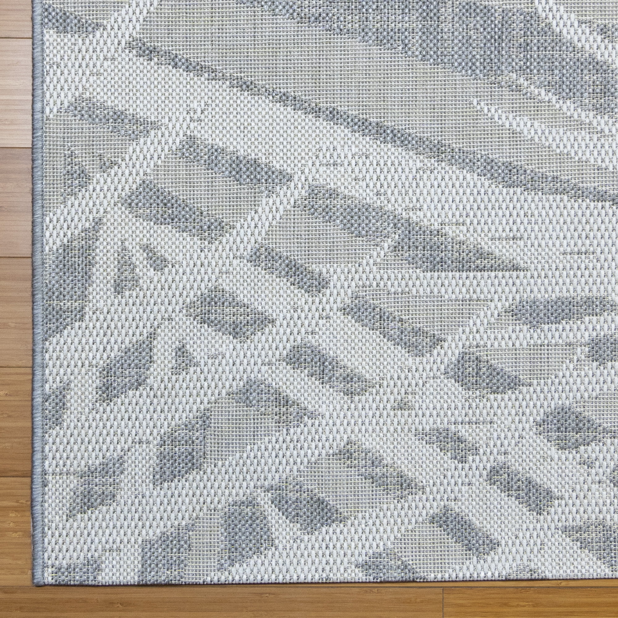 Gertmenian Paseo Paume Coastal Floral Grey and Cream Outdoor Area Rug, 5x7
