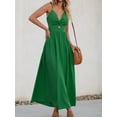 thumbnail image 2 of Vestido largo CUPSHE con cuello en V retorcido, sin mangas, rayón verde, 2 of 6